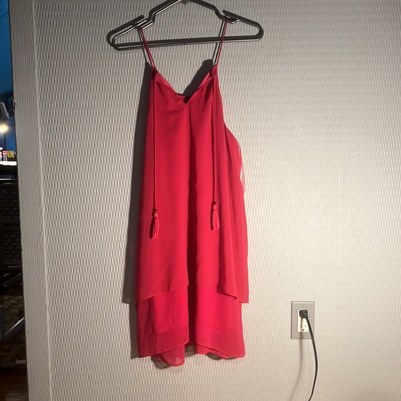 Hot pink ruffle tie neck dress - Picture 2 of 3